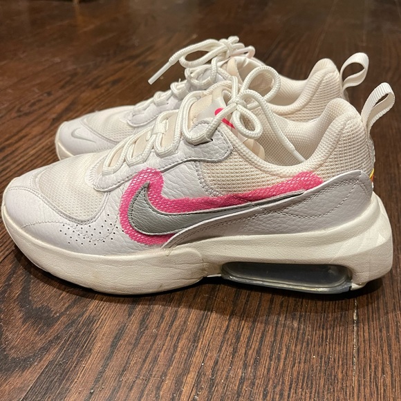 Nike air sneakers - Picture 3 of 7